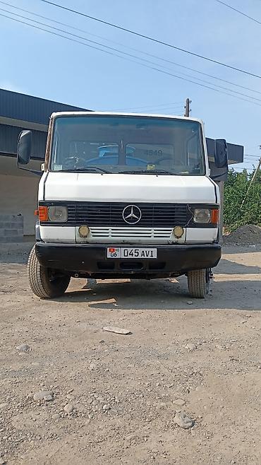 мойка дниша: Ассенизатор, Mercedes-Benz — 1
