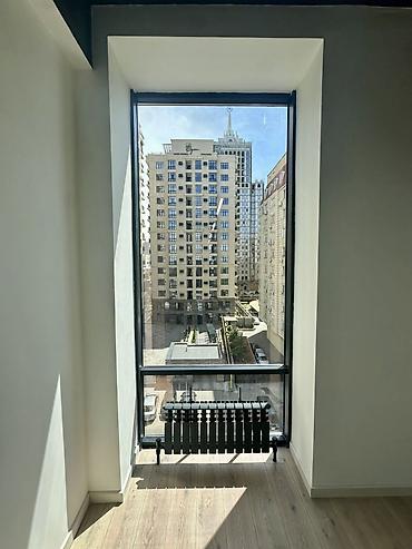 бц лотос: Аренда офисов, 58 м², В бизнес центре, 1 линия, С отдельным сан узлом, С системой безопасности — 7