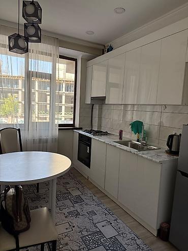 киргизский авито: Сдаётся 2-комнатная квартира 55м2 в районе Ак-Кеме. Квартира — 5
