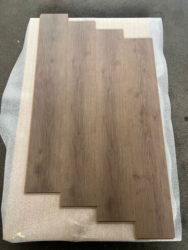 Laminat: Salam laminatlarimiz 32 və 33 klasdir istipola yararli nəmə davamli -da lalafo.az — 20 Laminat: Salam laminatlarimiz 32 və 33 klasdir istipola yararli nəmə davamli — 20