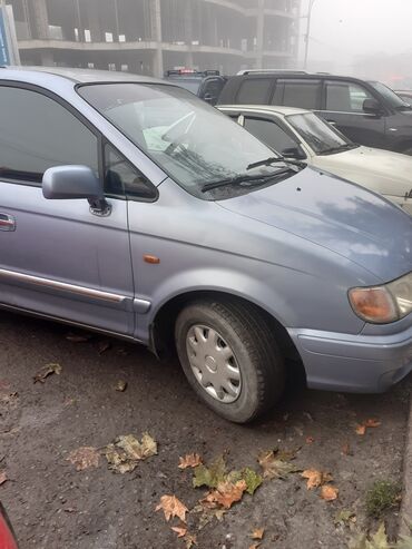 Hyundai: Hyundai : 2004 г., 2 л, Автомат, Бензин, Минивэн