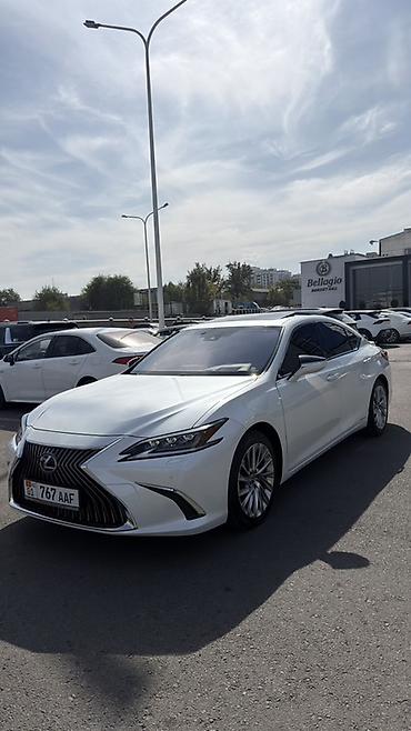 Lexus: Lexus ES: 2019 г., 2.5 л, Вариатор, Гибрид, Седан — 3