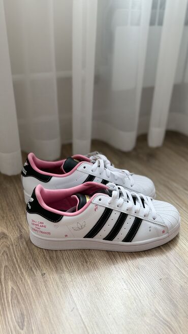крос: Кроссовки, 37.5, 38, Adidas Originals, Новый, цвет - Белый, Самовывоз, Платная доставка