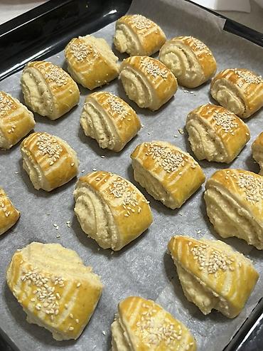uzun düyü qiyməti: Umaclı kətə 1kg -17 manat 20-23 ədəd olur . Kərə yagınnan hazırlanıb — 2