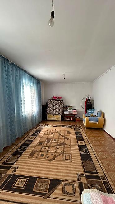 дом акбосого: 4 комнаты, 80 м², 5 соток, Бишкек, Ак-Орго ж/м Агентство недвижимости — 2