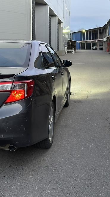 Toyota: Toyota Camry: 2012 г., Седан — 7