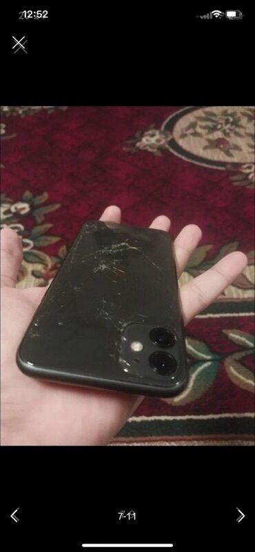 Apple iPhone: IPhone 11, Qara, Face ID — 3