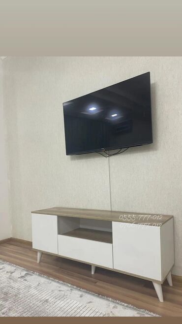 Мебель на заказ: Подставка для телевизора без ручек, тумба, стенд TV. Длина 136 см