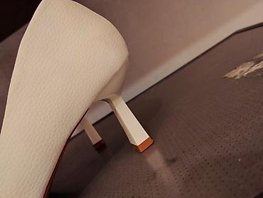 Туфли: Туфли-лодочки женские, белые - Классическая модель на тонком — 4