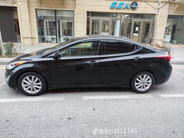 hündür kedlər: Hyundai Elantra: 1.8 l | 2015 il Sedan
