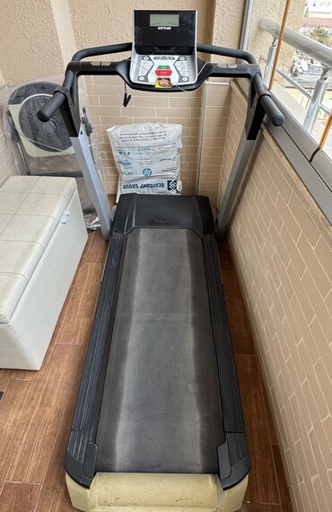 kettler runner axos: Qaçis trenajoru Kettler Ideal vezyetde, az muddet isdenmis Qaçis