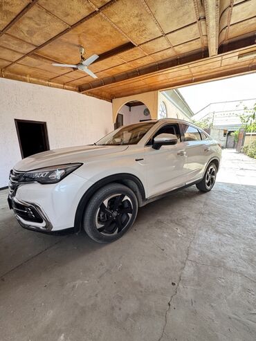 авто под выкуп без первоначального взноса бишкек: 🔥Белый кроссовер Changan CS85 Coupe с элегантным дизайном кузова типа