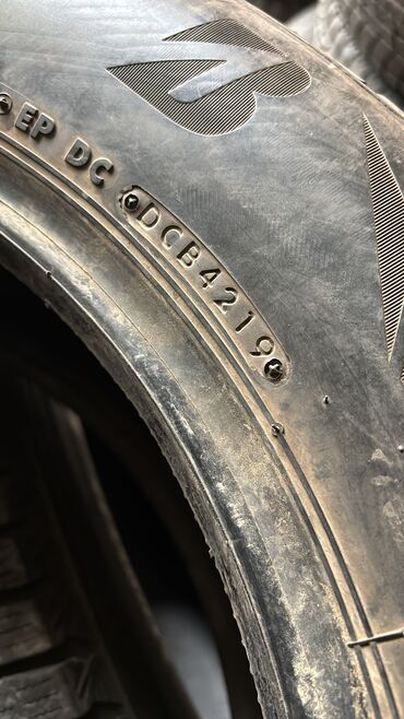 Шины: Шины 235 / 60 / R 18, Зима, Б/у, Комплект, Япония, Bridgestone — 9