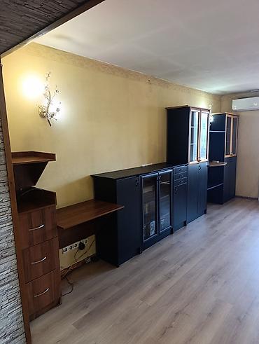 3 комнаты, 80 м², Молодая Гвардия 5 этаж, Старый ремонт