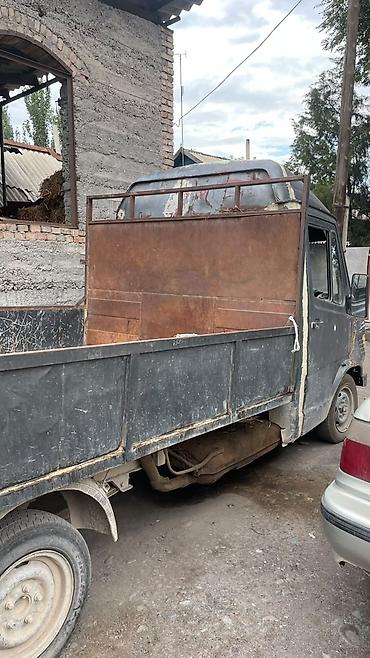 renje rover: Легкий грузовик, Mercedes-Benz, Стандарт, Б/у — 2