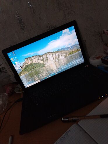 165 hz monitör: Tam işlək vəziyyətdədir. Təmirə düşmüyüb təcili satılır