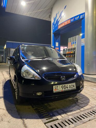 магнус машина: Honda Fit: 2005 г., 1.3 л, Автомат, Бензин, Хетчбек