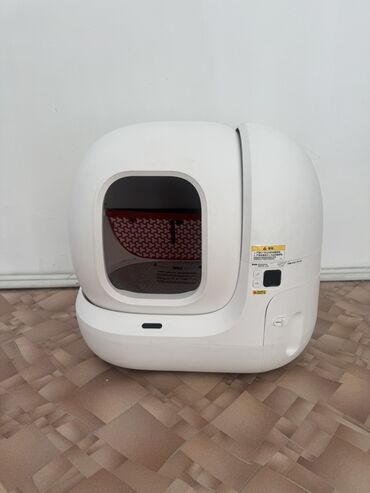 купить домик для кошки недорого: Кошачий лоток белого цвета. Размеры: 60x60x60 По всем вопросам