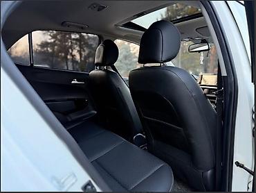 moning: Kia Morning: 2019 г., 1 л, Механика, Бензин, Хэтчбэк — 2