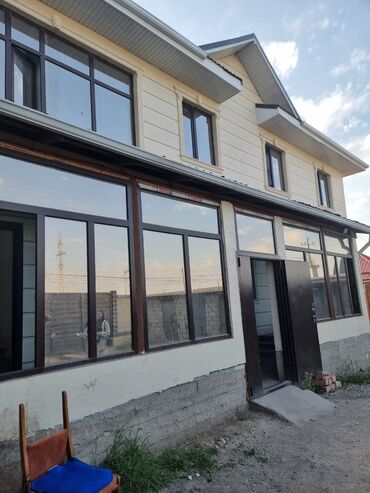 продаю дом швейный цех: Дом, 400 м², 8 комнат, Агентство недвижимости, Косметический ремонт