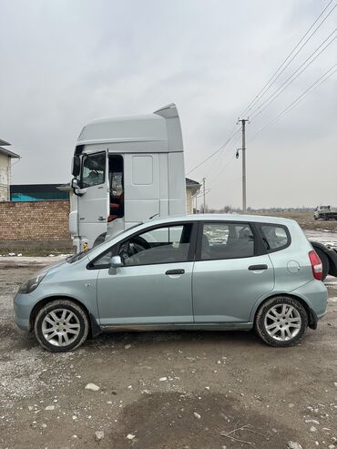 Honda: Honda Jazz: 2004 г., 1.3 л, Бензин — 3