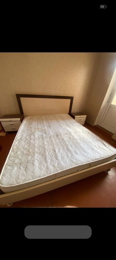 Otaq qapıları: İşlənmiş, İkinəfərlik çarpayı, Bazasız, Matras ilə, Siyirməsiz