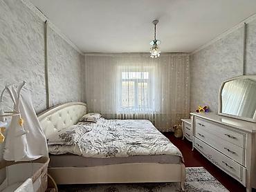 Продажа коттеджей и домов: 4 комнаты, 200 м², 8 соток, Бишкек, Собственник — 14