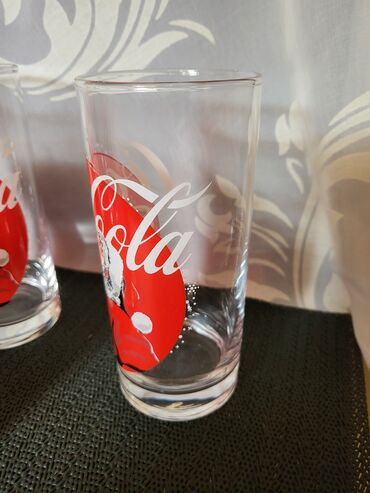 Čaše: Case nove,vintaz Coca Cola francuske. Nove case,sve na njima odsjaj — 13