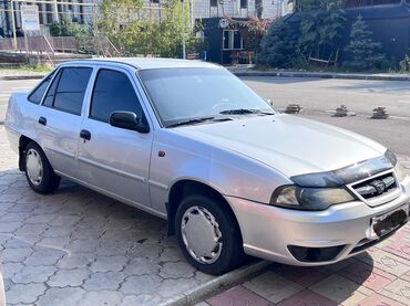 чехол для машины бишкек цена: Daewoo Nexia: 2011 г., 1.6 л, Механика, Бензин, Седан