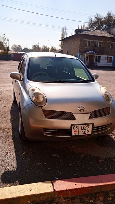 Nissan: Nissan March: 2004 г., 1.4 л, Автомат, Бензин, Хэтчбэк