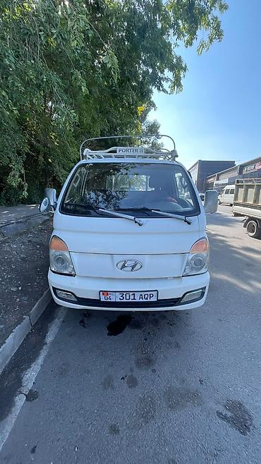 Hyundai Porter II — компактный грузовичок с бортовой платформой