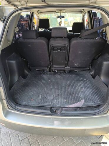 Toyota: Toyota Corolla Verso: 2 l. | 2003 έ. Χάτσμπακ — 10