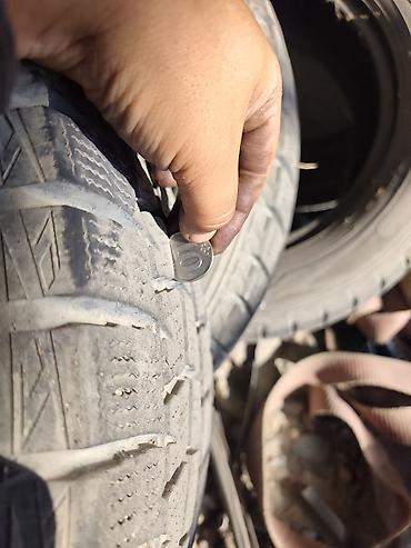 резина 16 с: Шины 215 / 60 / R 16, Зима, Б/у, Комплект, Легковые, Dunlop — 1