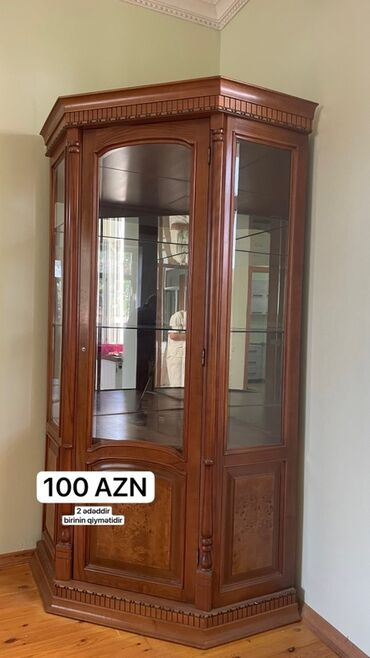qapi alisi: İşlənmiş, Açılan, 1 qapı Künc dolab, Bufet
