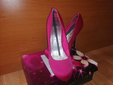 Salonke: Salonke, 39 — 4