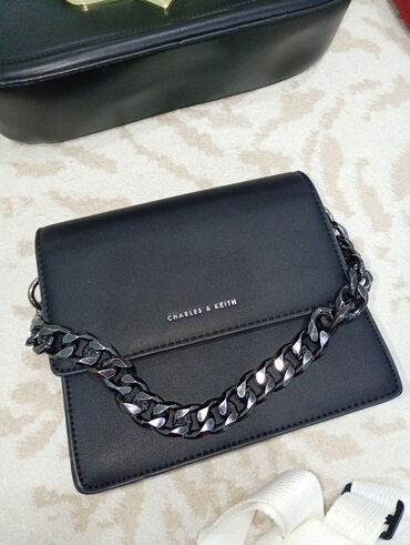 Çantalar: Çiyin çantası — 14