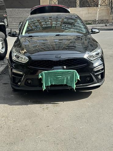 Комплект Kia, 2018 г., цвет - Черный, Б/у