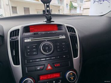 Kia: Kia Ceed: 1.6 l. | 2010 έ. Χάτσμπακ — 7