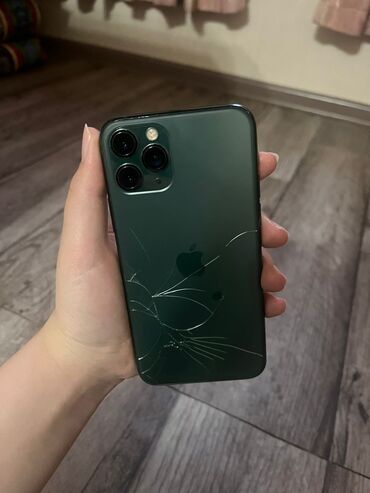 Apple iPhone: IPhone 11 Pro, Б/у, 256 ГБ, 77 %