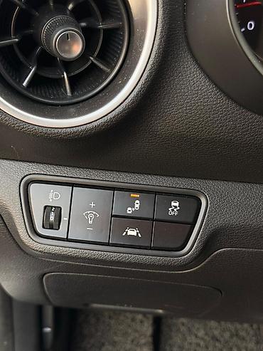 Kia: Kia K3: 2019 г., 1.6 л, Автомат, Бензин, Седан — 16