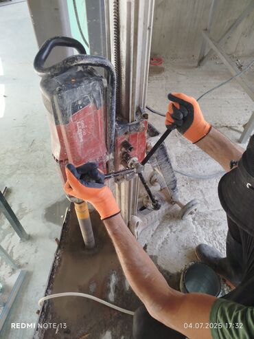 Beton işləri: #Betonkesme #betondeşmə Beton kubik kərpic - dən kəsim deşim — 6