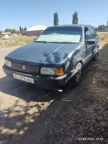 арзан машина мерс: Volkswagen Passat CC: 1988 г., 1.8 л, Механика, Бензин, Седан