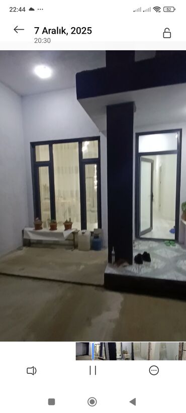 Həyət evləri və villaların satışı: Satılır: Milli Aviasiya Akademiyasının rektoru arxası Məscidin yanı — 1