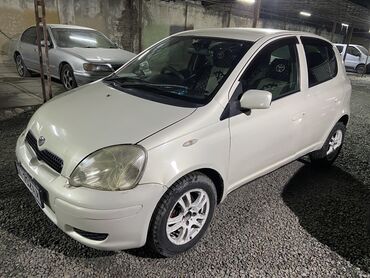 Toyota: Toyota Vitz: 2003 г., 1.3 л, Автомат, Бензин, Хэтчбэк