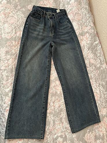bas ortusu: Qadın üçün enli paçalı cins şalvar. Tünd mavi yuyulmuş denim — 2