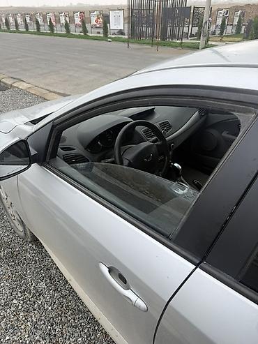 Транспорт: Renault Fluence: 2008 г., 1.7 л, Механика, Бензин, Седан — 4