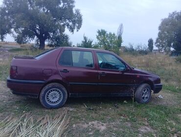 шины бу бишкек оптом: Volkswagen Vento: 1993 г., 1.8 л, Механика, Бензин, Седан