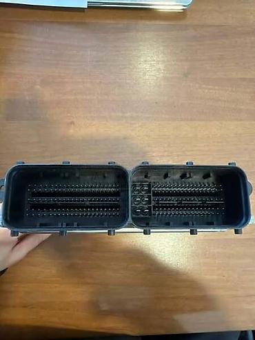 dobar punjac za akumulator: MOTORNI KOMPJUTER ZA VOLKSWAGEN GOLF 7, POLO, TOURAN - 04E907309R | — 3