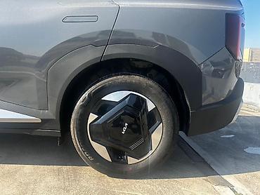 Kia: Kia EV5: 2024 г., Электромобиль, Кроссовер — 5