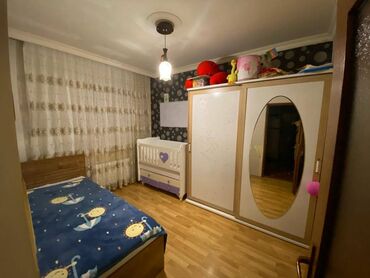 Köhnə tikili: Bakı, 3 otaqlı, Köhnə tikili, m. Memar Əcəmi, 55 kv. m — 5